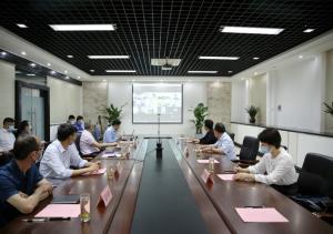 公路養(yǎng)護(hù)裝備國家工程研究中心 第一屆理事會(huì)第一次會(huì)議暨揭牌儀式成功召開